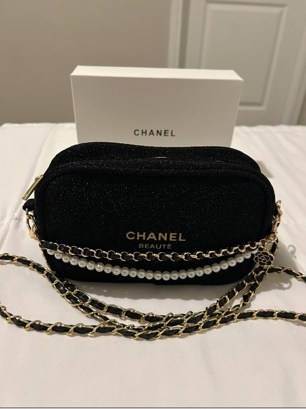 CHANEL Black Pearl-Trim Chain Crossbody Pouch VIP GWP